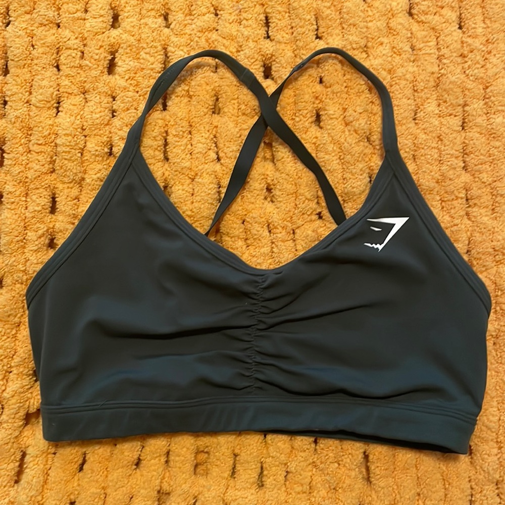 Gymshark ruched sports bra- no padding included